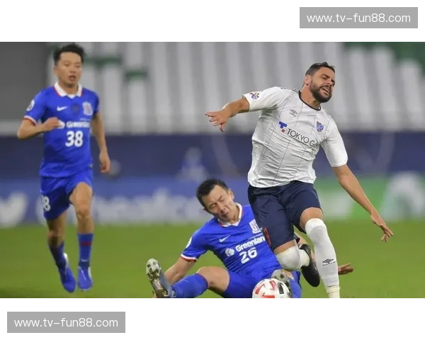 霓虹下的蓝影风暴:申花与东京,一场关于信仰与未来的“双城记” 霓虹下的蓝影风暴:申花与东京,一场关于信仰与未来的“双城记”